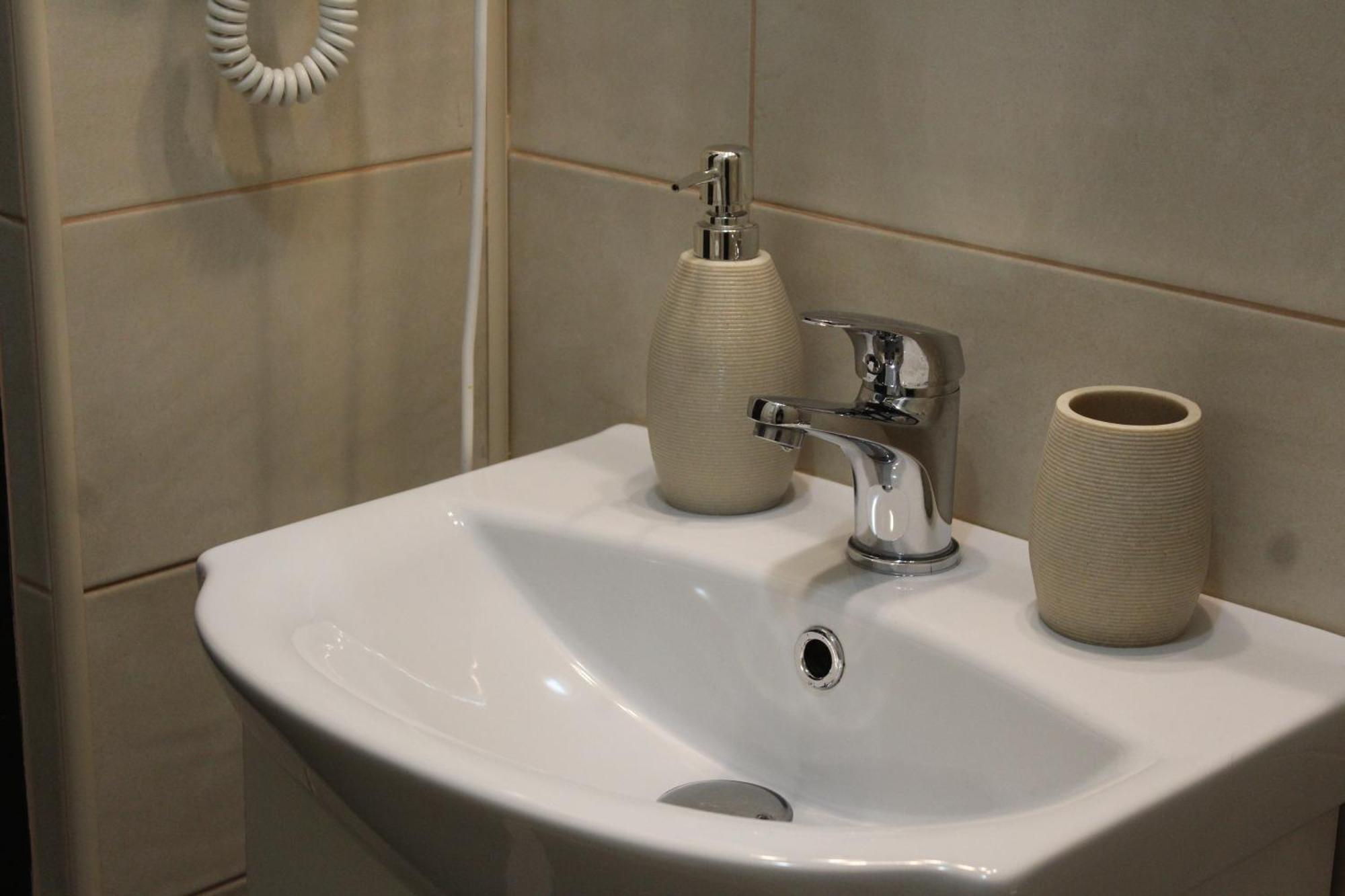 Studio Central Hunedoara Dış mekan fotoğraf
